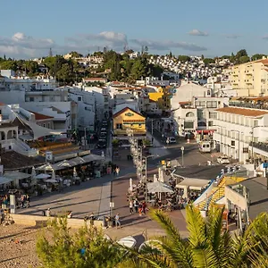 Carvoeiro Roof Top Apartment, Next To The Beach! Apartment